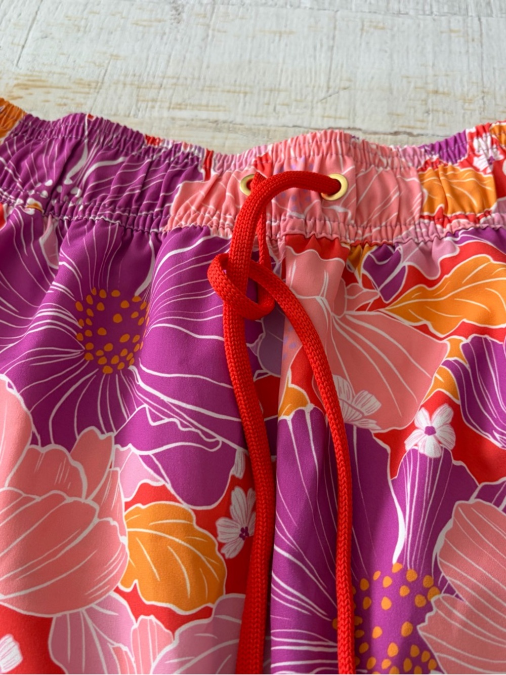 Roxy NWT size Large Bell Bottom Blues No Bad Waves Floral Board Shorts - Picture 3 of 13
